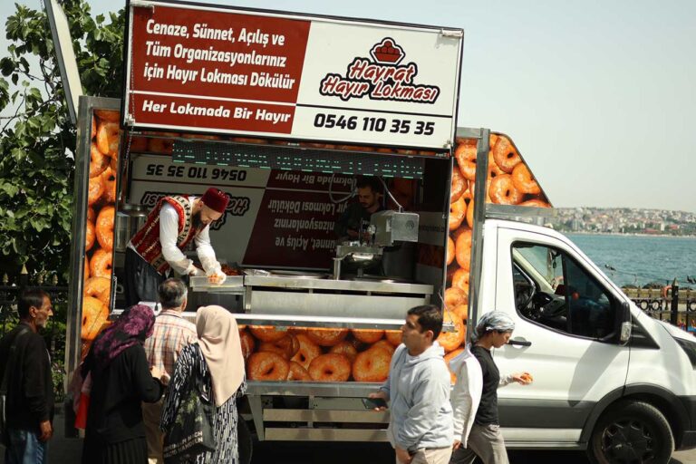 Hayır Lokması ve Lokma İkram Kültürü