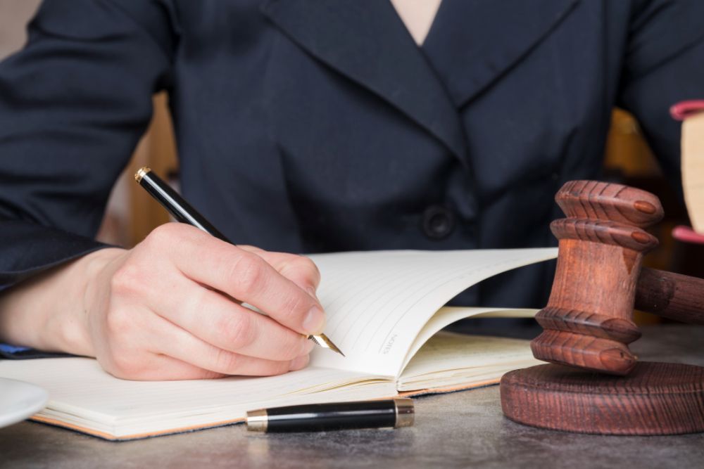 Hukuki Süreçlerde Yanınızda Olan Güçlü Bir Yol Arkadaşı